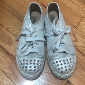 Steve Madden sneakers
